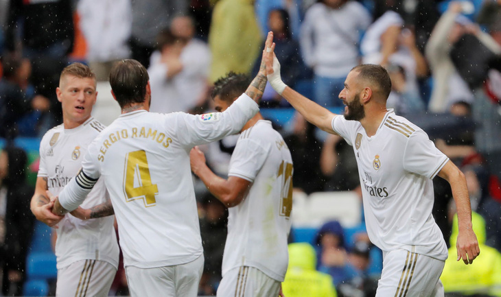 Dẫn trước đối thủ 3-0, Real Madrid suýt mất 3 điểm trong ngày Hazard ra mắt - Ảnh 1.