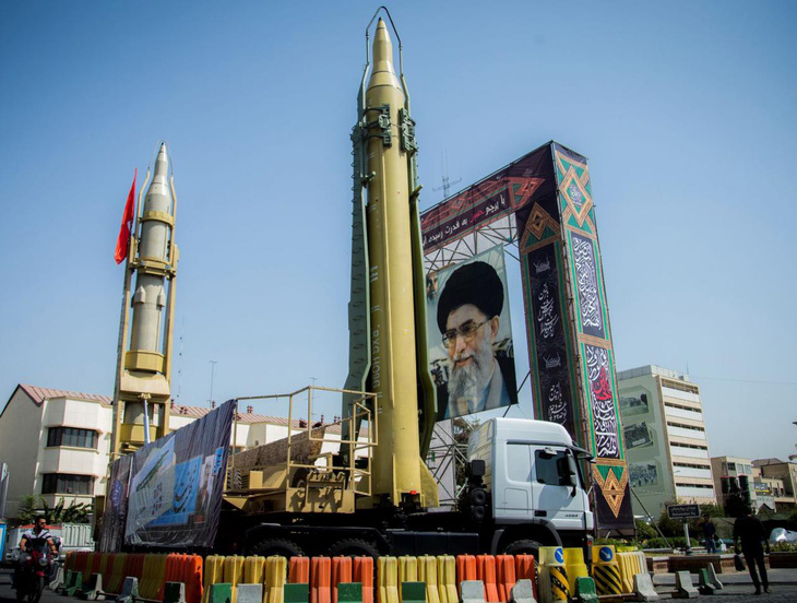 Iran tuyên bố sẵn sàng chiến tranh toàn diện với Mỹ - Ảnh 2.