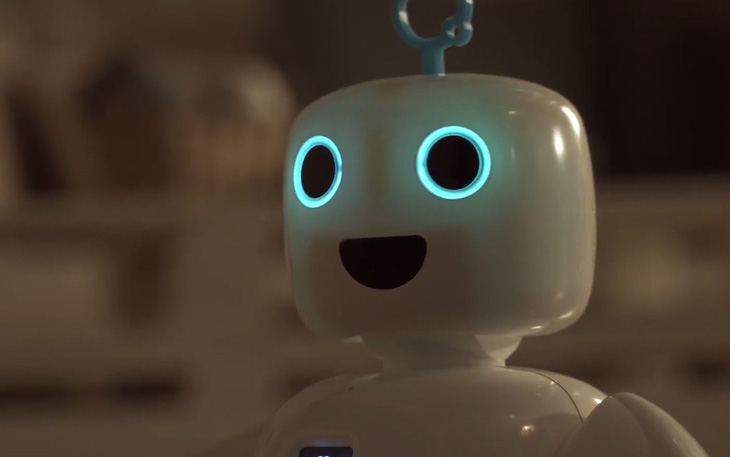 Video: Robot trò chuyện, làm bạn với con người trong những lúc cô đơn