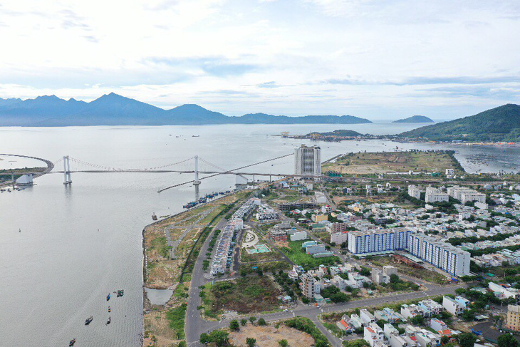 Phê bình Sở Tài nguyên và môi trường Đà Nẵng vì chậm đấu giá 19 khu đất ‘vàng’ - Ảnh 1.