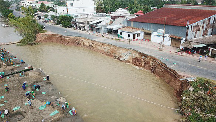 Giải quyết sạt lở Quốc lộ 91 phải căn cơ, lâu dài - Ảnh 1.