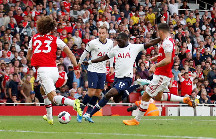 Arsenal hòa Tottenham dù bị đối thủ dẫn trước hai bàn - Ảnh 1.