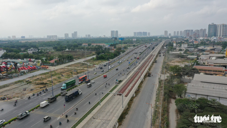 Yêu cầu 3 đơn vị rút kinh nghiệm dự án mở rộng xa lộ Hà Nội - Ảnh 1.