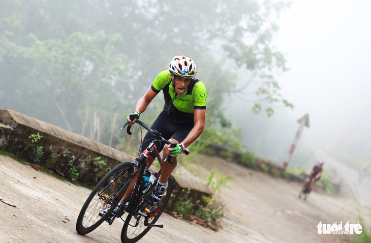 Gần 200 tay đua tham gia thử thách đạp xe leo núi Bạch Mã - Ảnh 4.