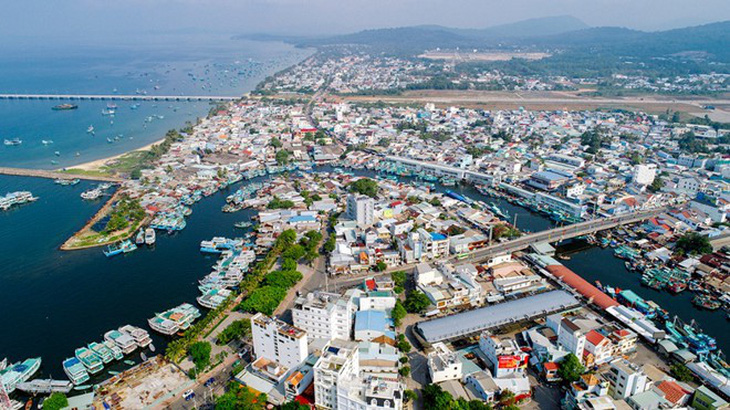 Tiếp tục quy hoạch Phú Quốc thành đặc khu kinh tế - Ảnh 1.