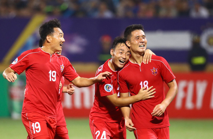 Phung phí cơ hội, Hà Nội FC bị 4.25 SC cầm chân ở AFC Cup - Ảnh 3.
