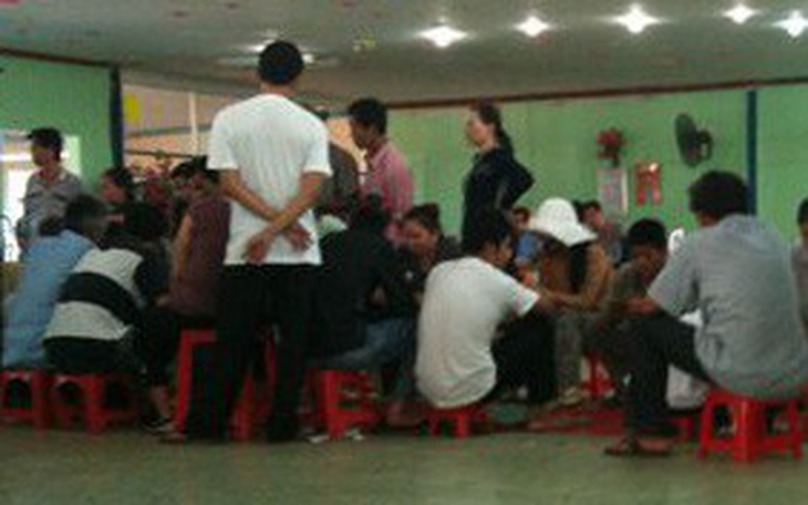 Bình Phước tìm cách chặn hàng trăm người qua Campuchia đánh bạc mỗi ngày