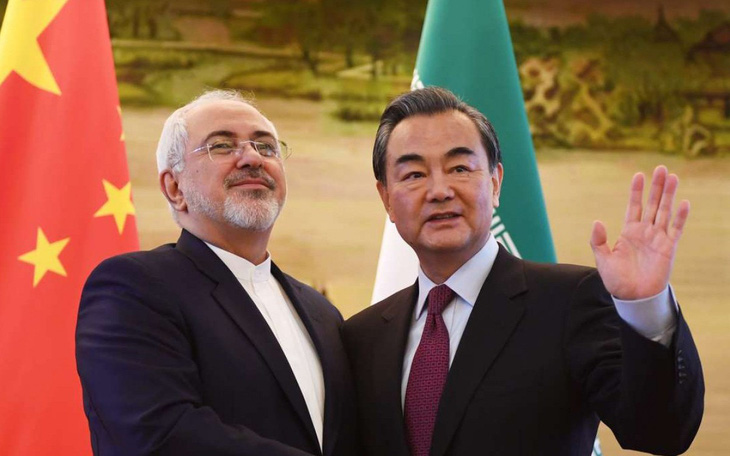 Bắc Kinh phẫn nộ vì bị Washington trừng phạt do mua dầu Iran
