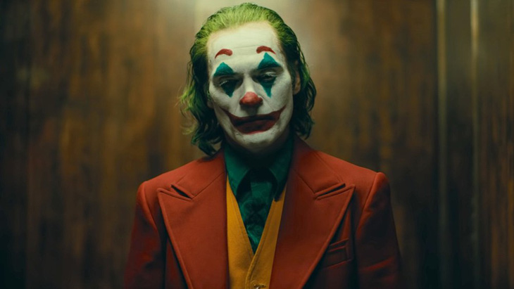 Sợ bạo lực, nhiều rạp Mỹ cấm đeo mặt nạ khi đi xem Joker - Ảnh 1.