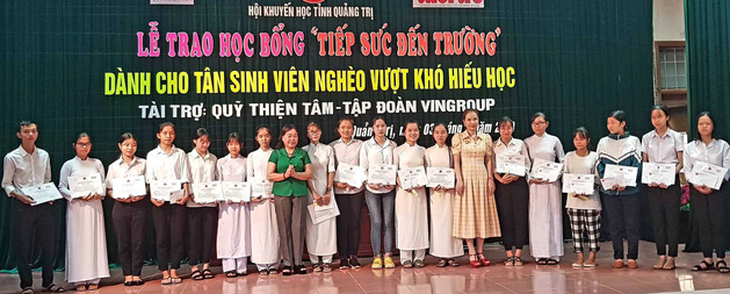 Thêm 52 suất học bổng cho tân sinh viên nghèo Quảng Trị - Ảnh 1.