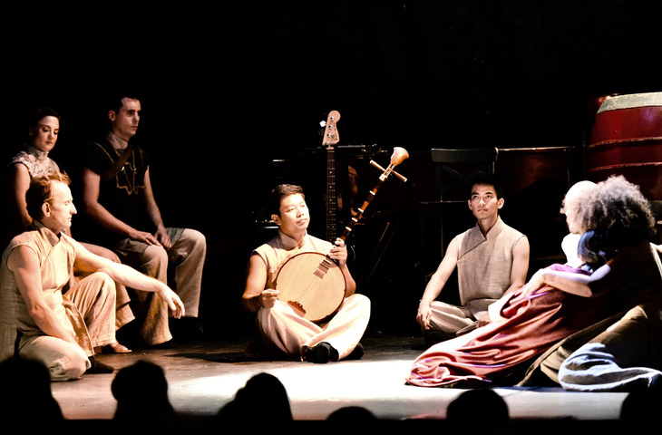 Nhạc kịch Kim Vân Kiều bằng tiếng Pháp lần đầu công diễn tại Việt Nam - Ảnh 3.