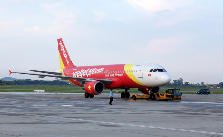 Vietjet Air xin tự lo dịch vụ mặt đất tại Nội Bài và Cam Ranh - Ảnh 1.