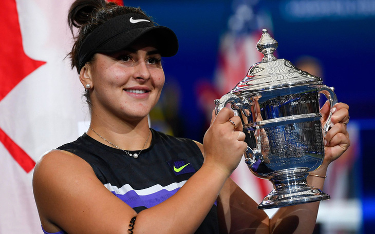 Tay vợt 19 tuổi thắng sốc Serena, vô địch Giải Mỹ mở rộng 2019