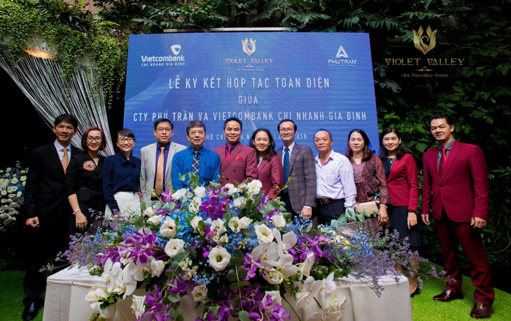 Phú Trần và Vietcombank CN Gia Định ký kết hợp tác toàn diện - Ảnh 1.