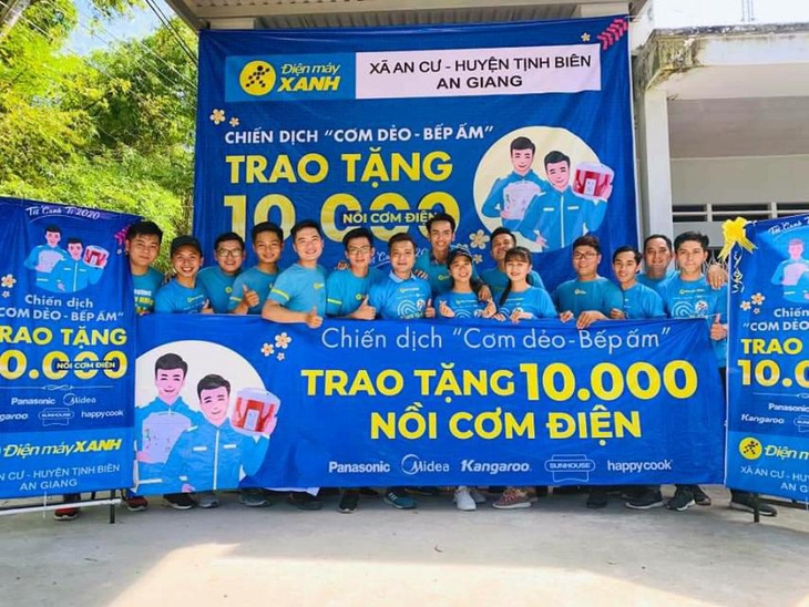 10.000 nồi cơm trao đi, ngàn nụ cười nhận lại từ Cơm dẻo - Bếp ấm - Ảnh 1.