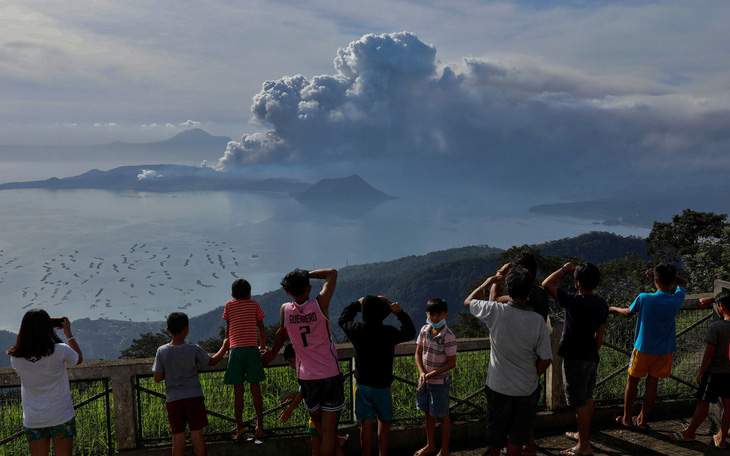 Trước khi ‘thức giấc’ sau 40 năm, núi lửa ở Philippines hấp dẫn du khách như thế nào?
