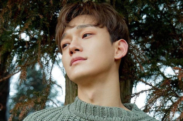 Giọng ca Chen của nhóm nhạc EXO bất ngờ thông báo kết hôn bằng thư tay - Ảnh 1.