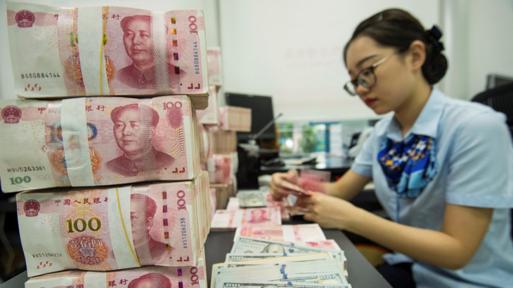 Mỹ đưa Trung Quốc ra khỏi danh sách quốc gia thao túng tiền tệ - Ảnh 1.