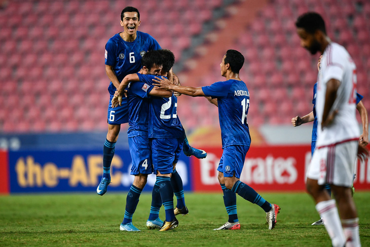 Đè bẹp UAE 5-1, ĐKVĐ U23 Uzbekistan đoạt vé vào bán kết - Ảnh 3.