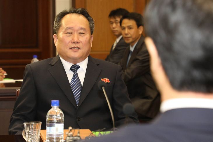 Yonhap : Nhà đàm phán liên Triều trở thành tân ngoại trưởng Triều Tiên - Ảnh 1.