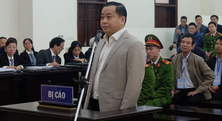 Luật sư đề nghị mời ông Huỳnh Đức Thơ đến phiên xử hai cựu chủ tịch Đà Nẵng - Ảnh 4.
