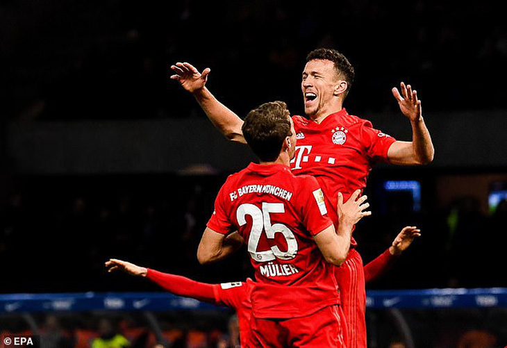 Hiệp 2 bùng nổ, Bayern Munich đè bẹp chủ nhà Hertha Berlin 4-0 - Ảnh 3.