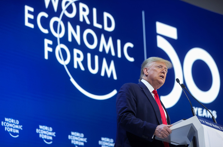Davos 2020: Ông Trump gọi cảnh báo về khủng hoảng khí hậu là ‘ngu ngốc’ - Ảnh 1.