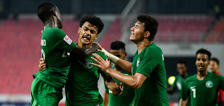 Ghi bàn cuối trận, Saudi Arabia biến Uzbekistan thành ‘cựu vương’ U23 châu Á - Ảnh 1.
