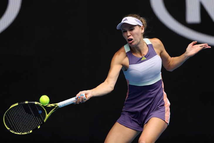 Hoa khôi quần vợt Wozniacki giải nghệ trong nước mắt - Ảnh 2.