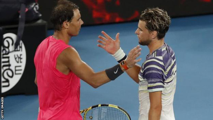 Tay vợt số 1 thế giới Nadal bị loại ở tứ kết Giải Úc mở rộng - Ảnh 1.
