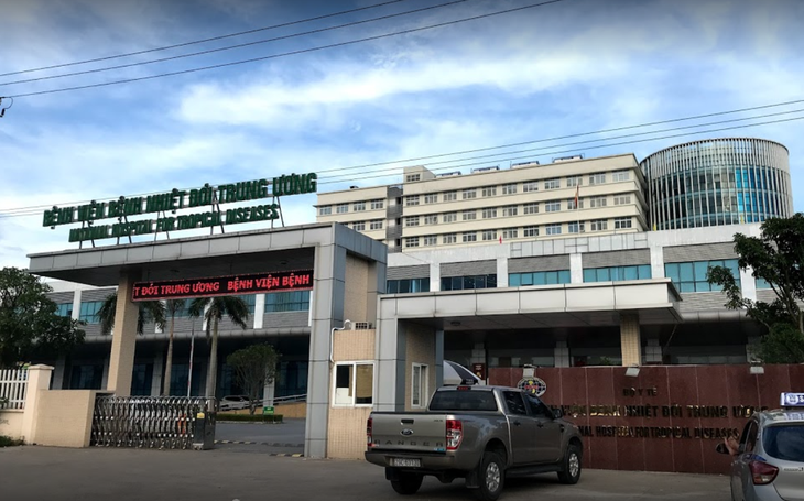 Bác sĩ mắc COVID-19, Bệnh viện Bệnh nhiệt đới trung ương tạm ngừng nhận bệnh nhân nội trú