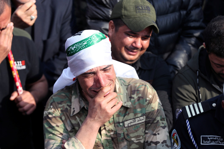 Hàng ngàn người Iraq dự lễ tang tướng Iran, hô vang Cái chết cho nước Mỹ - Ảnh 5.