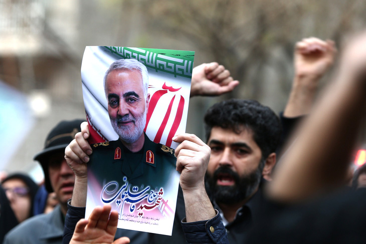 Iran gửi thông báo tới Interpol lệnh truy nã Tổng thống Donald Trump lần 2 - Ảnh 1.