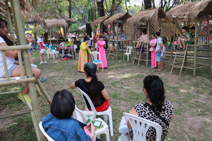 Hoạt động thiện nguyện ‘Tết trẻ em’ tại Lễ hội Tết Việt 2020 - Ảnh 9.