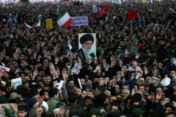 Iran tuyên bố diệt 80 tên khủng bố Mỹ trong vụ bắn tên lửa - Ảnh 2.