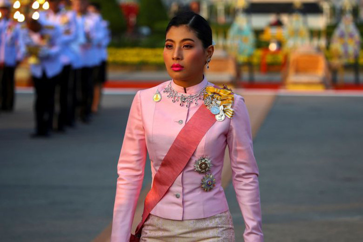 Người Thái bất ngờ dùng Twitter chỉ trích hoàng gia nhiều hơn - Ảnh 1.