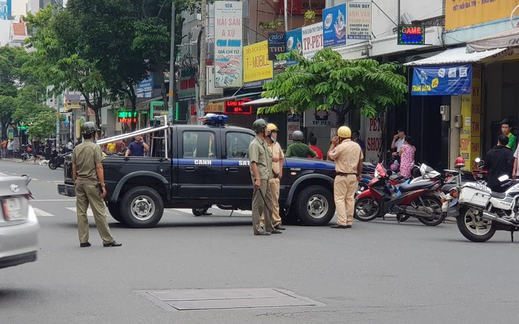 Bắt cô gái đi taxi cướp hơn 2 tỉ của Ngân hàng Techcombank ở Tân Phú