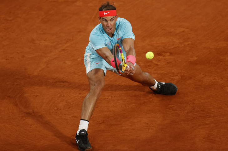 Thắng gọn Djokovic, Nadal lần thứ 20 vô địch Grand Slam - Ảnh 8.