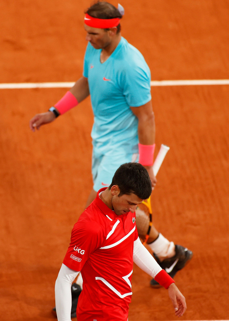 Thắng gọn Djokovic, Nadal lần thứ 20 vô địch Grand Slam - Ảnh 7.