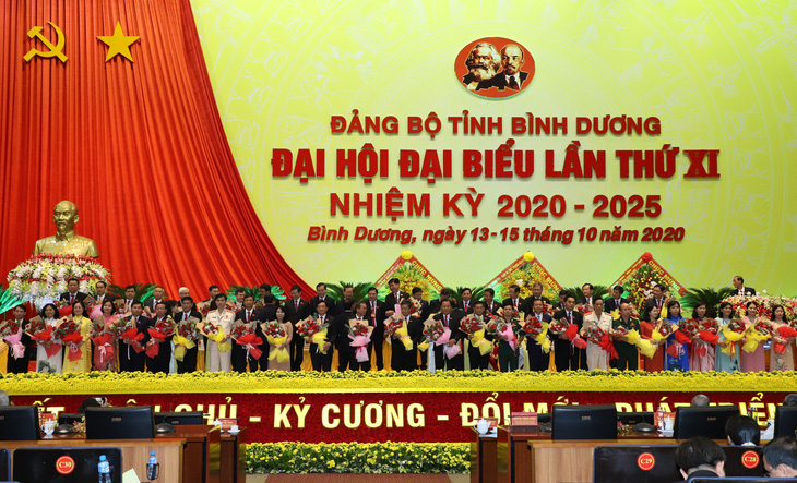Ông Trần Văn Nam tái đắc cử bí thư Tỉnh ủy Bình Dương - Ảnh 2.