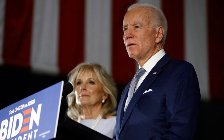 Chiến dịch của ông Biden không chủ quan dù luôn dẫn trước trong các cuộc thăm dò