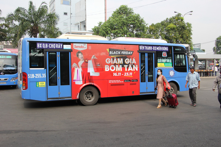 TP.HCM kết thúc đề án quảng cáo trên xe buýt - Ảnh 1.