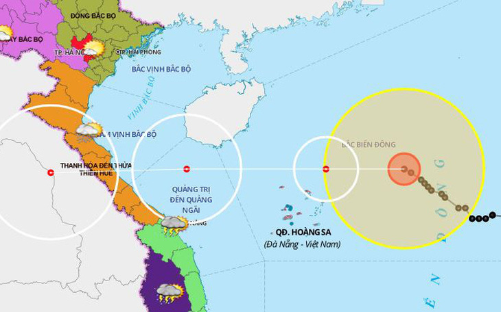 Bão số 8 ít dịch chuyển, đang cách Hoàng Sa 320km