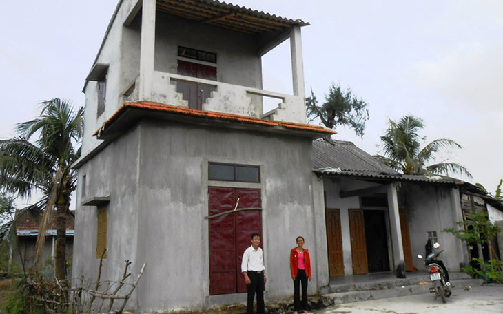 Chính phủ hỗ trợ người nghèo xây nhà chống bão lũ