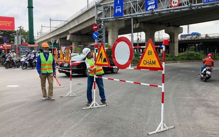 Cấm xe qua cầu vượt Nguyễn Hữu Cảnh 6 tháng để sửa đường