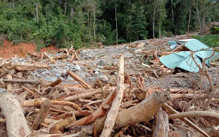 Vụ lở núi làm 11 người mất tích ở Phước Sơn: Đã tìm thấy 5 thi thể