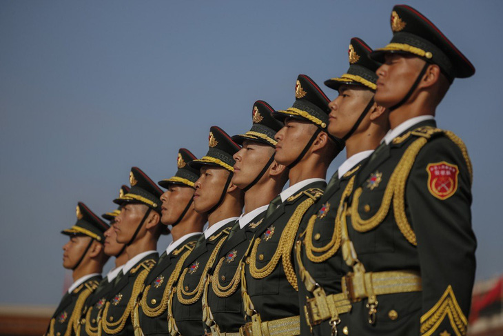 Trung Quốc muốn hiện đại hóa quân đội trong thập kỷ này - Ảnh 1.