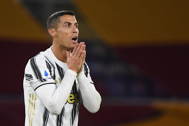 Ronaldo cùng Juventus đến sân không cần đá vẫn thắng 3-0 nhờ... COVID-19 - Ảnh 1.
