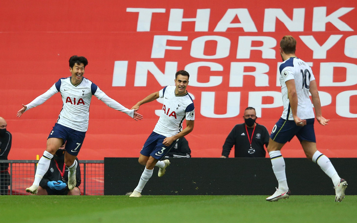 Mắc nhiều sai lầm, Man Utd thảm bại 1-6 trước Tottenham