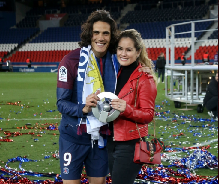 Cavani suýt từ bỏ bóng đá khi bạn gái bị COVID-19 - Ảnh 1.